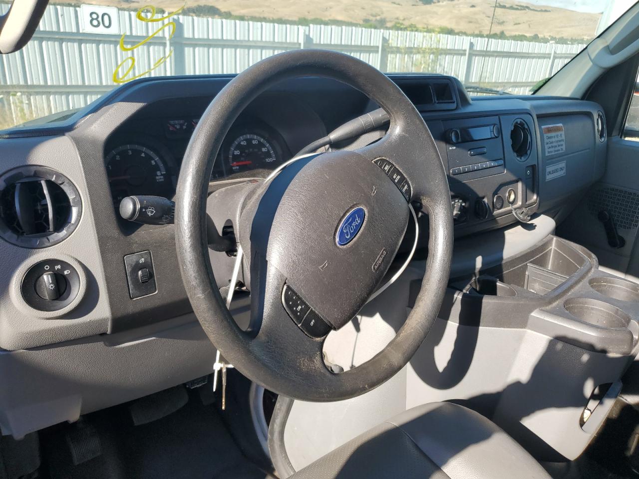 2017 Ford Econoline E350 Super Duty Cutaway Van VIN: 1FDWE3FSXHDC07596 Lot: 62679884