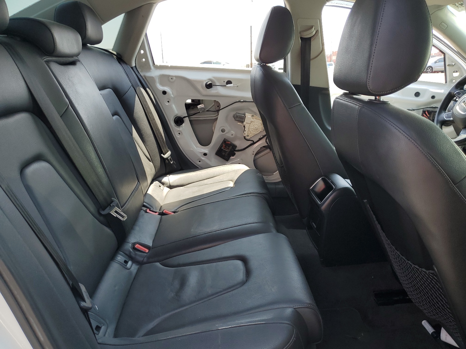 WAUAFAFL0EN032643 2014 Audi A4 Premium