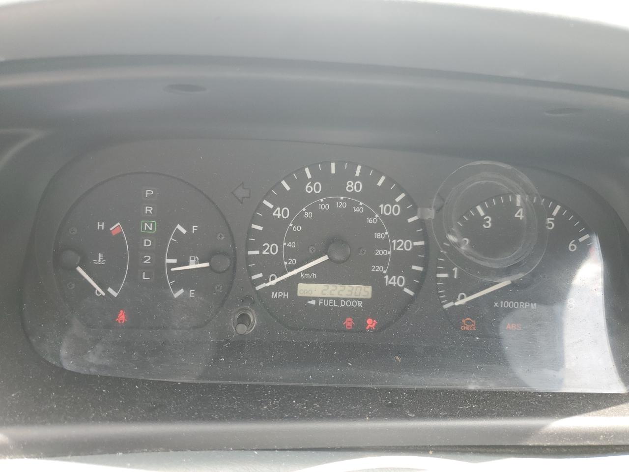 2000 Toyota Camry Le VIN: 4T1BF22K3YU939015 Lot: 64610794