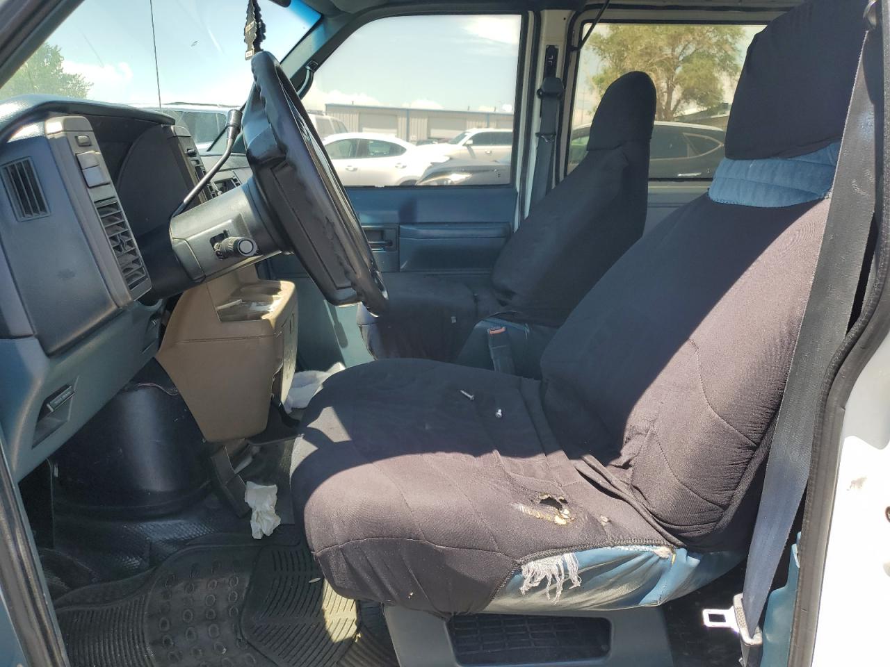 1994 Chevrolet Astro VIN: 1GCDM19Z0RB237182 Lot: 60764554