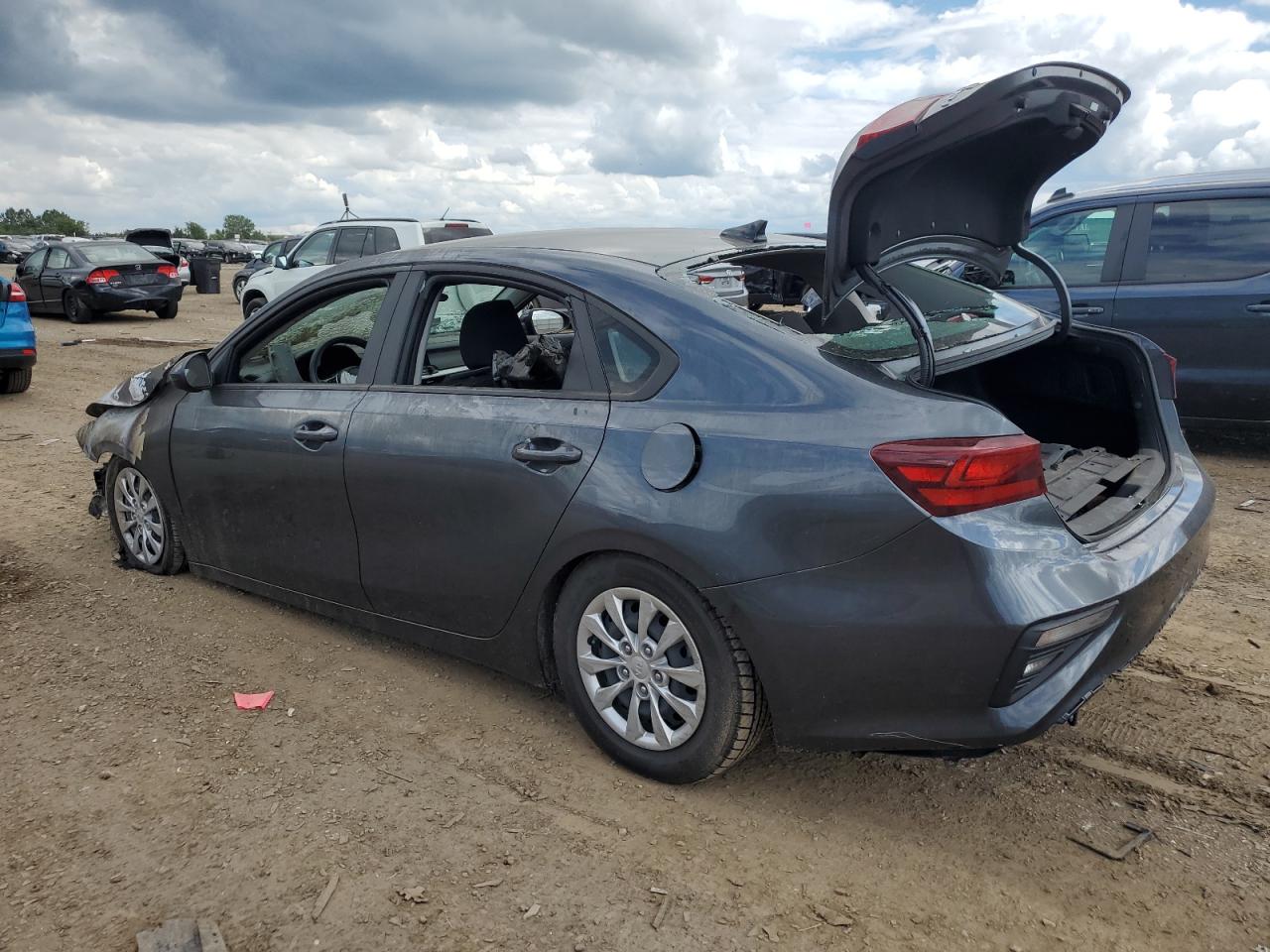 2021 Kia Forte Fe VIN: 3KPF24AD5ME277592 Lot: 61032174