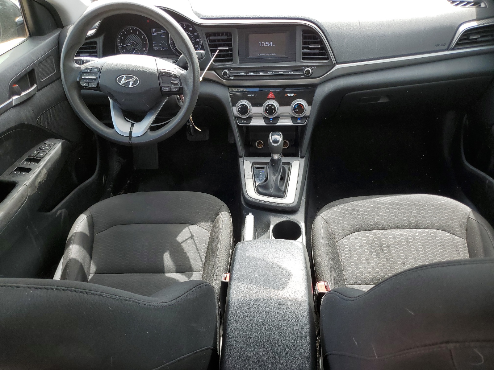 5NPD74LF6KH405824 2019 Hyundai Elantra Se