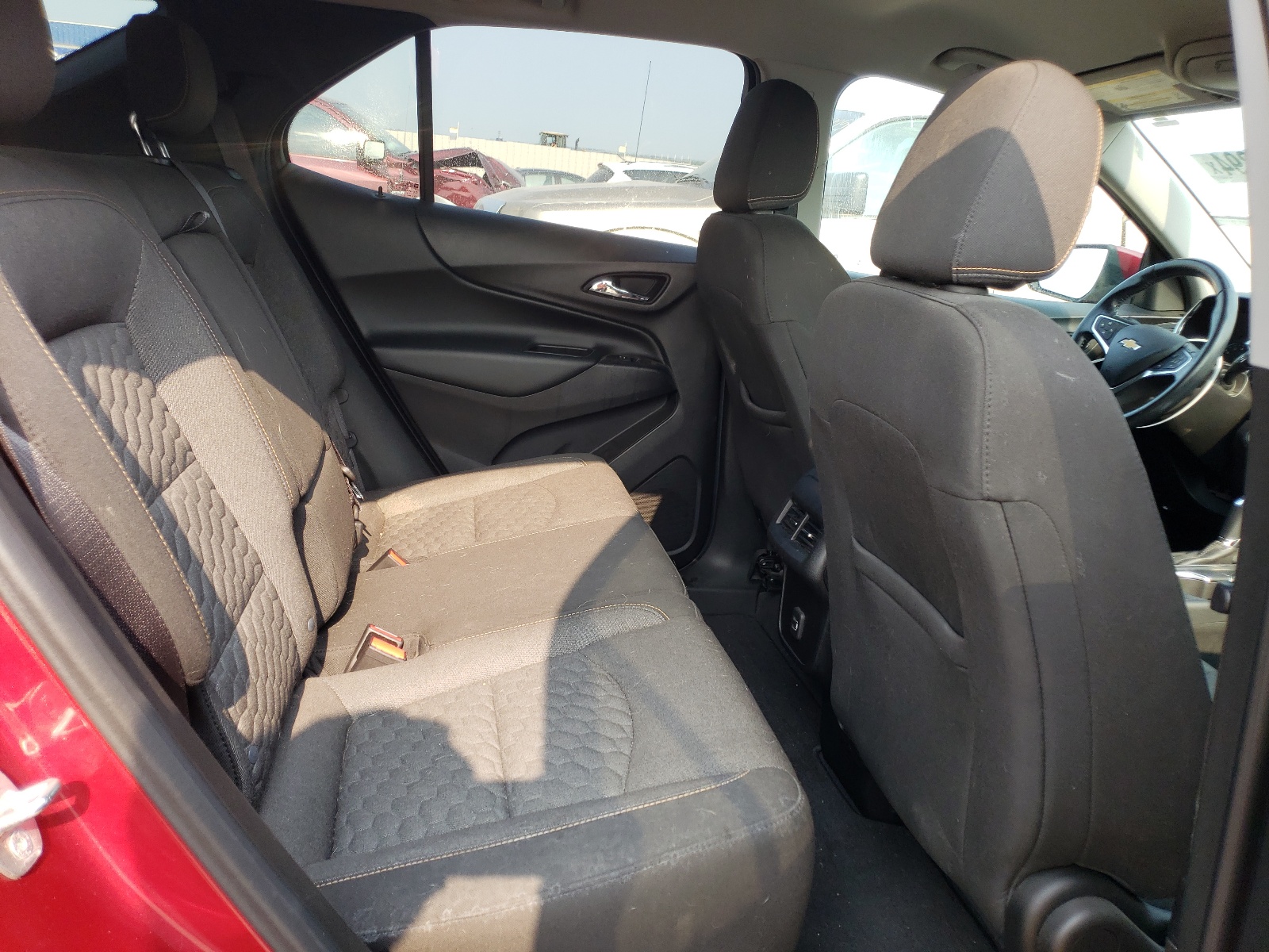 2GNAXUEV8K6257453 2019 Chevrolet Equinox Lt