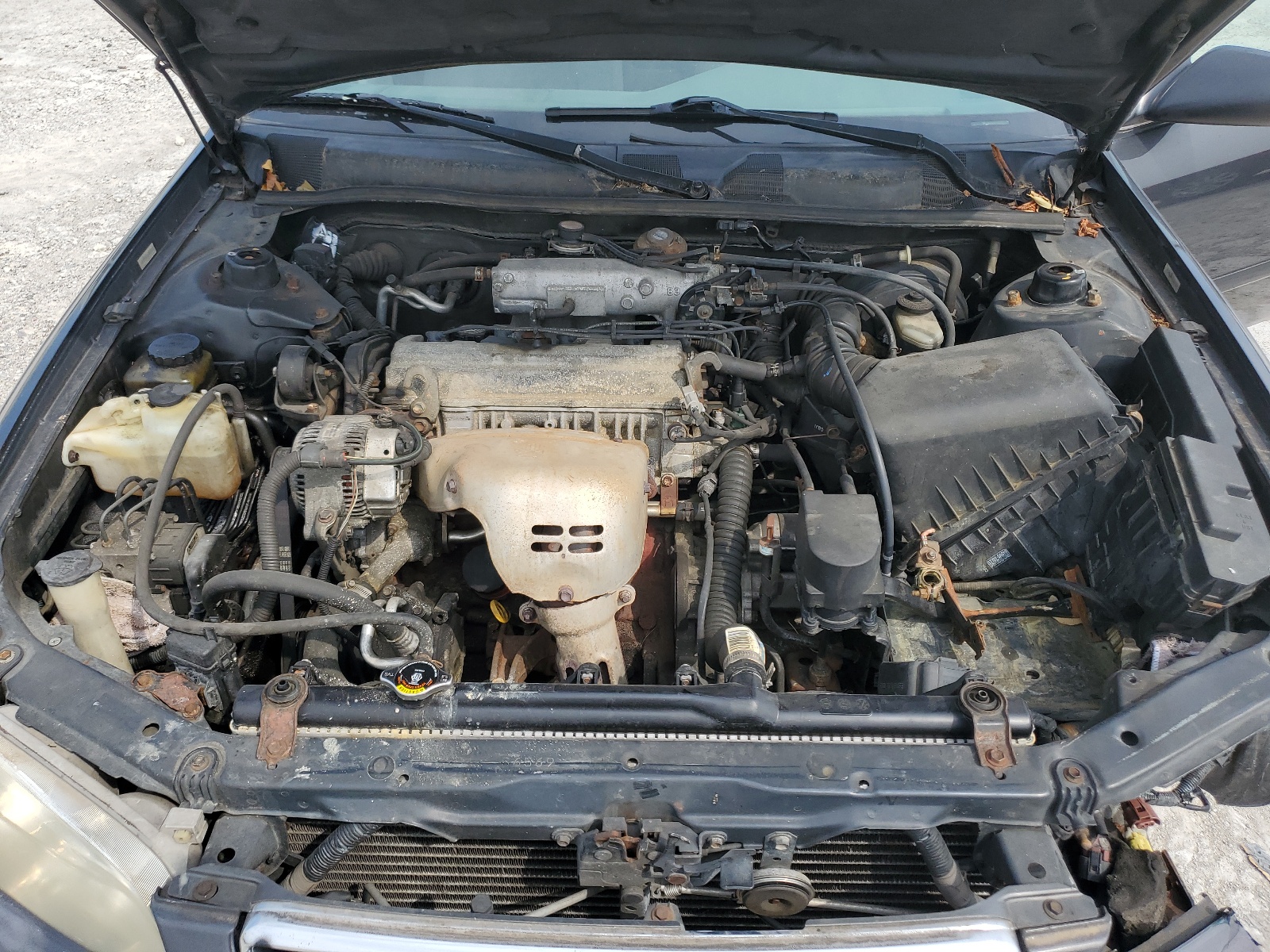 4T1BG22K2YU975842 2000 Toyota Camry Ce