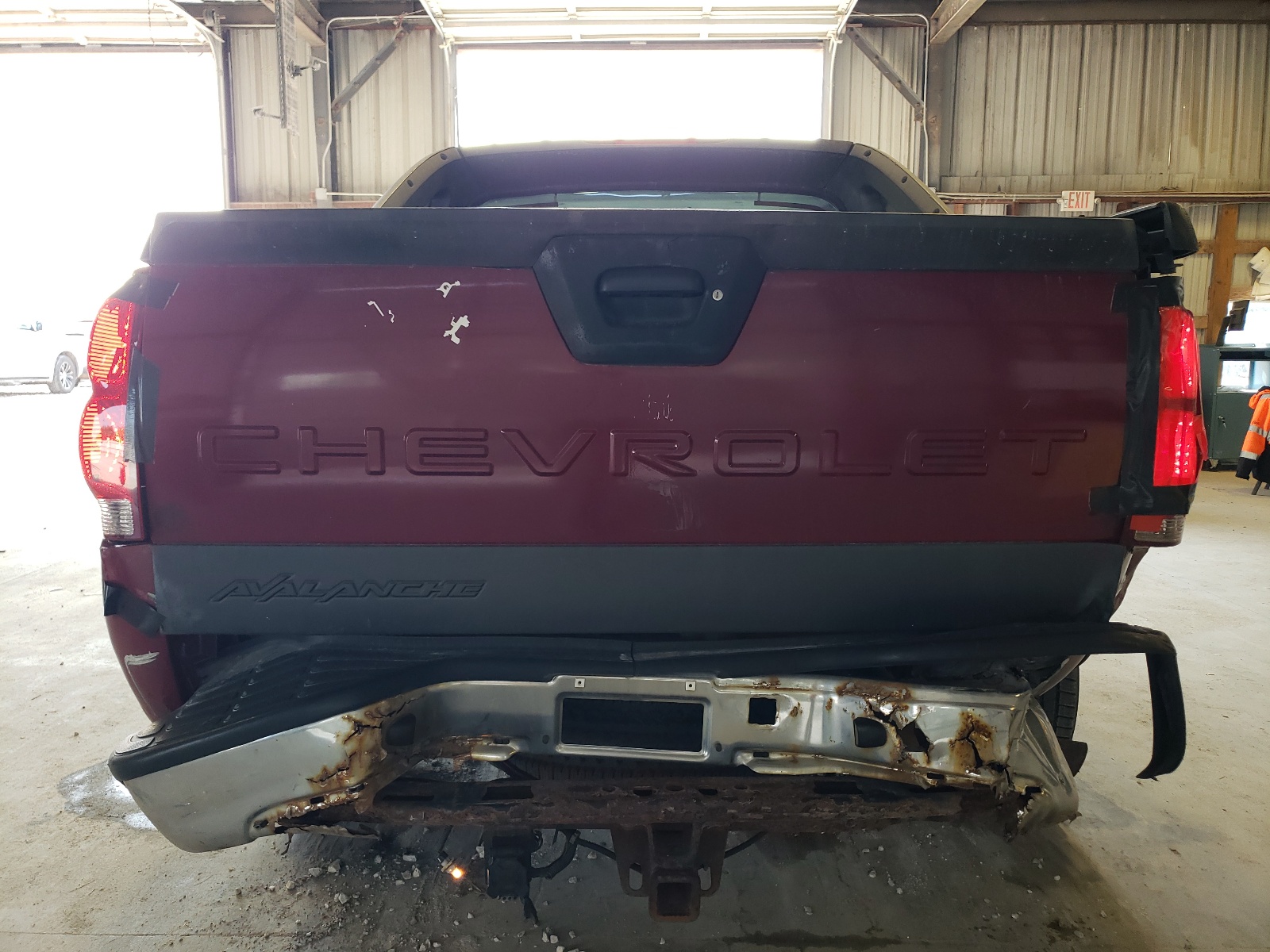 3GNEK12T34G172075 2004 Chevrolet Avalanche K1500