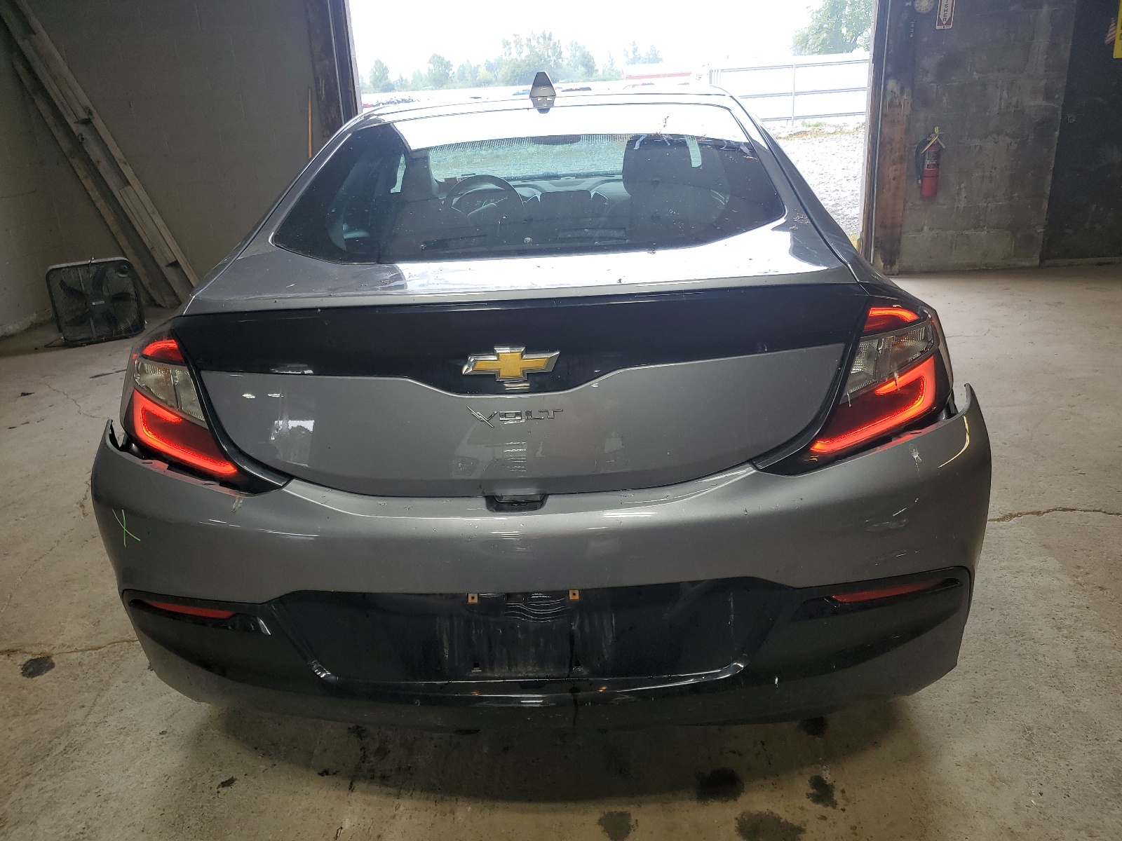 1G1RA6S52JU137010 2018 Chevrolet Volt Lt