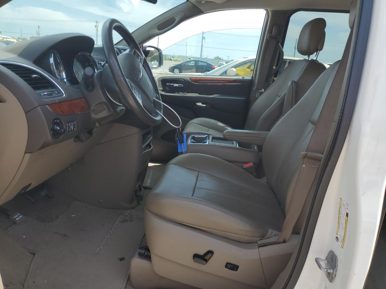 2013 Chrysler Town & Country Touring VIN: 2C4RC1BG3DR713758 Lot: 61994804