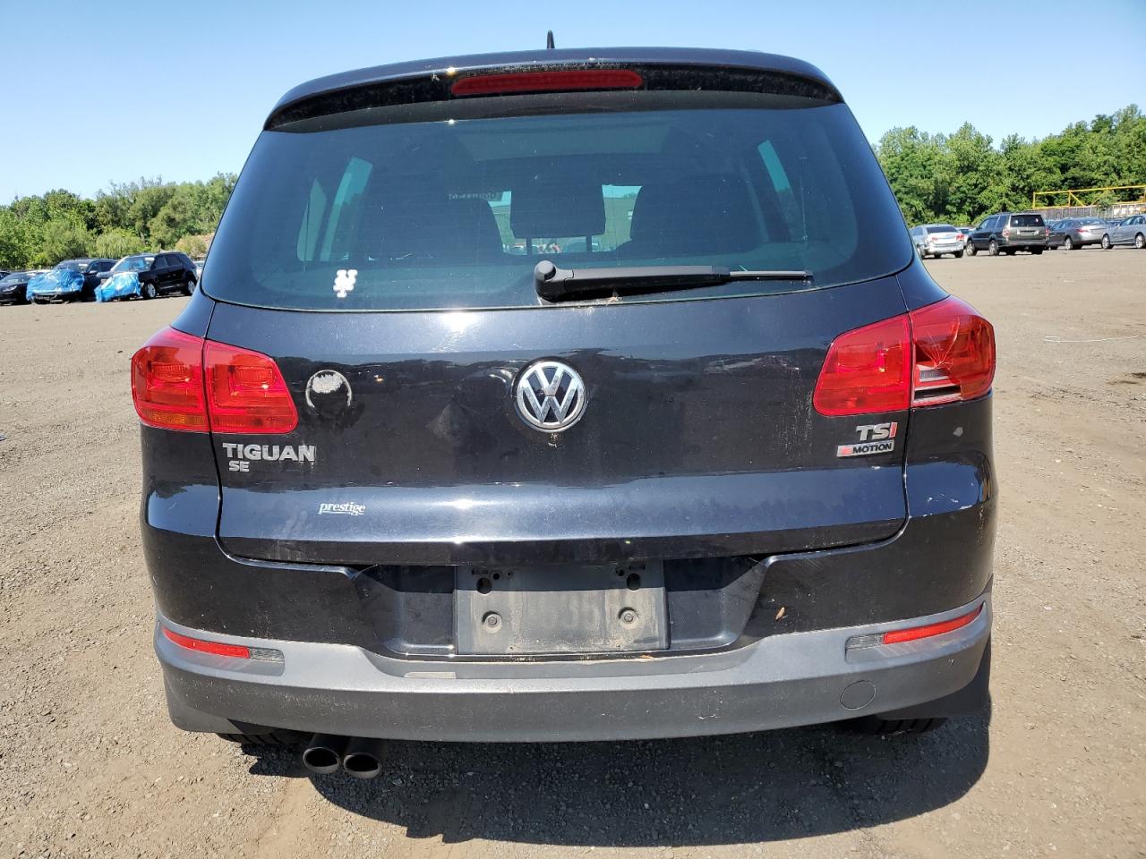 2016 Volkswagen Tiguan S VIN: WVGBV7AXXGW584120 Lot: 63851934