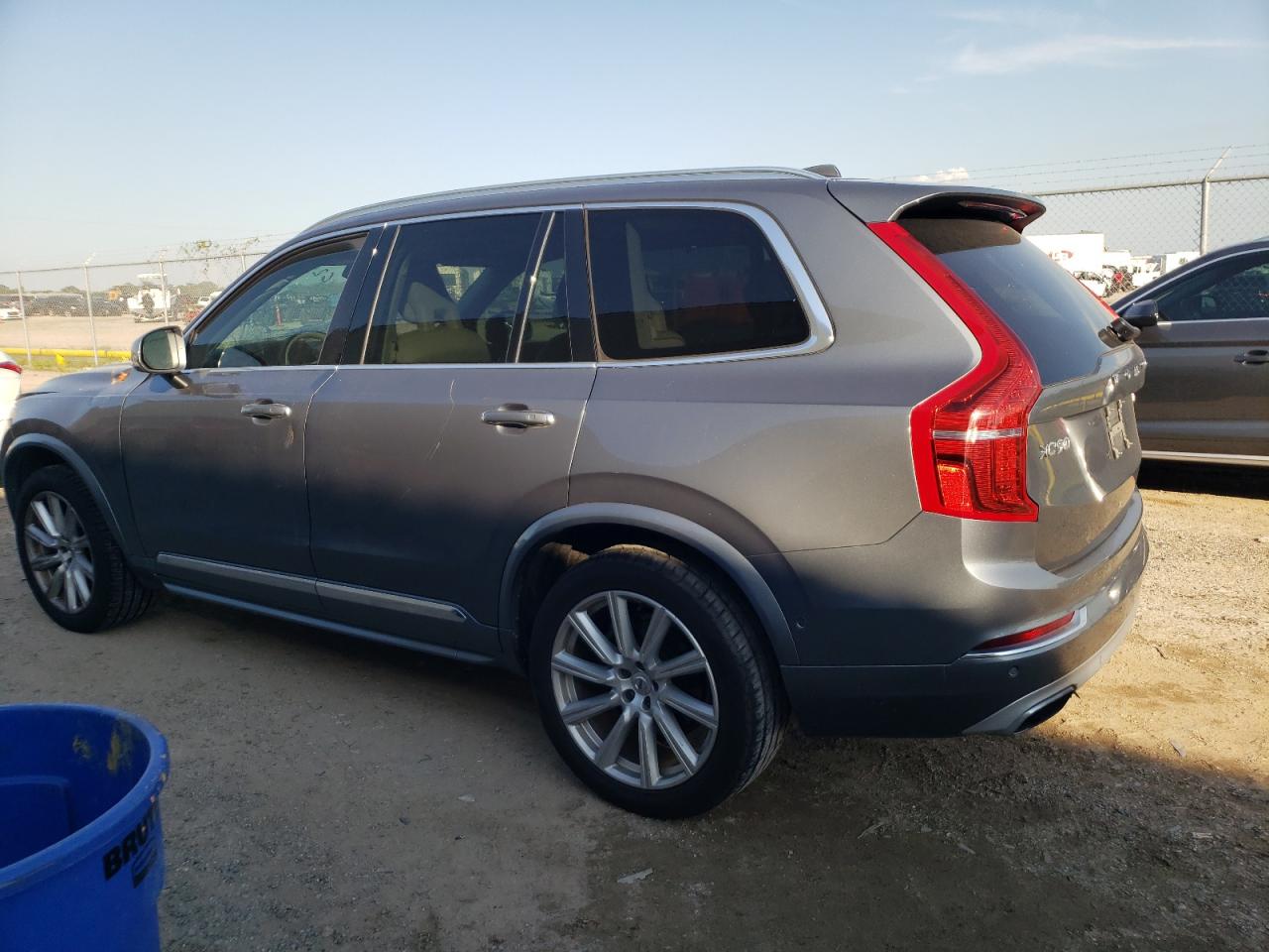 YV4A22PL7G1025781 2016 Volvo Xc90 T6