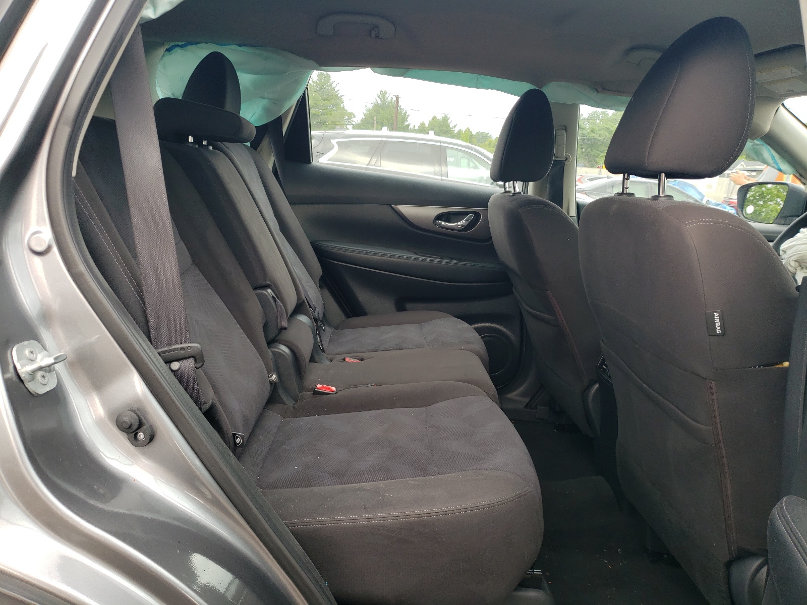 KNMAT2MV2FP570529 2015 Nissan Rogue S