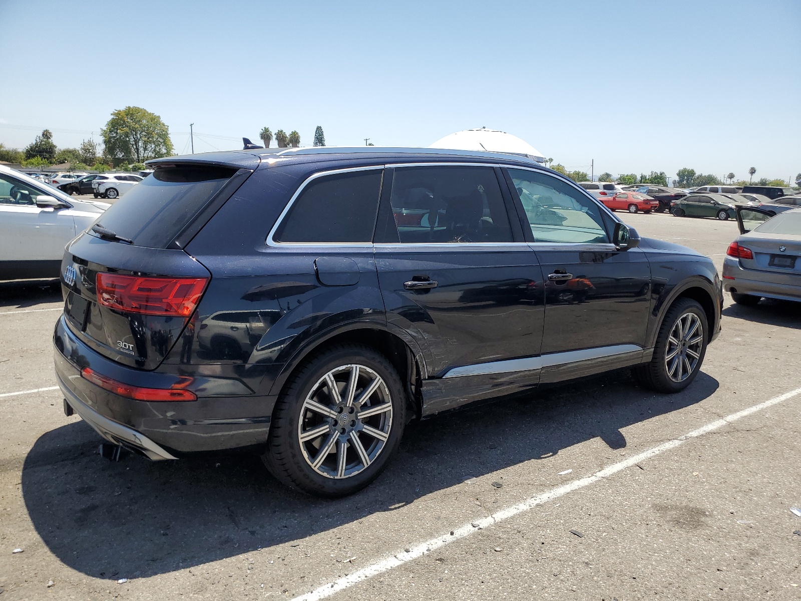 WA1LAAF79HD049118 2017 Audi Q7 Premium Plus