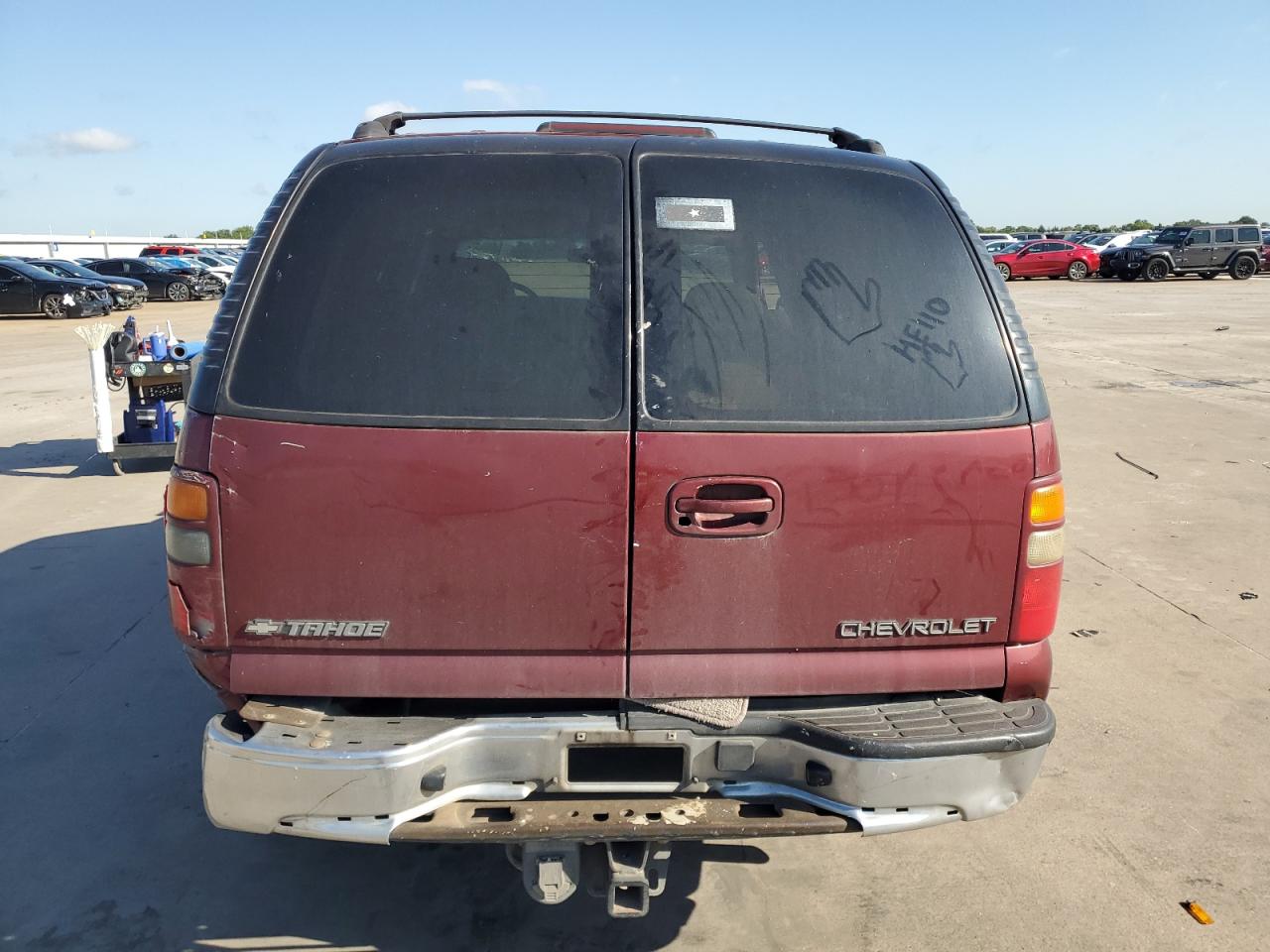 2002 Chevrolet Tahoe C1500 VIN: 1GNEC13Z02R302830 Lot: 61847104