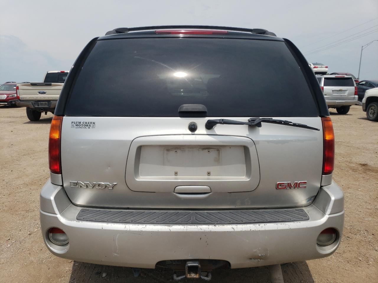 1GKDT13S842439635 2004 GMC Envoy