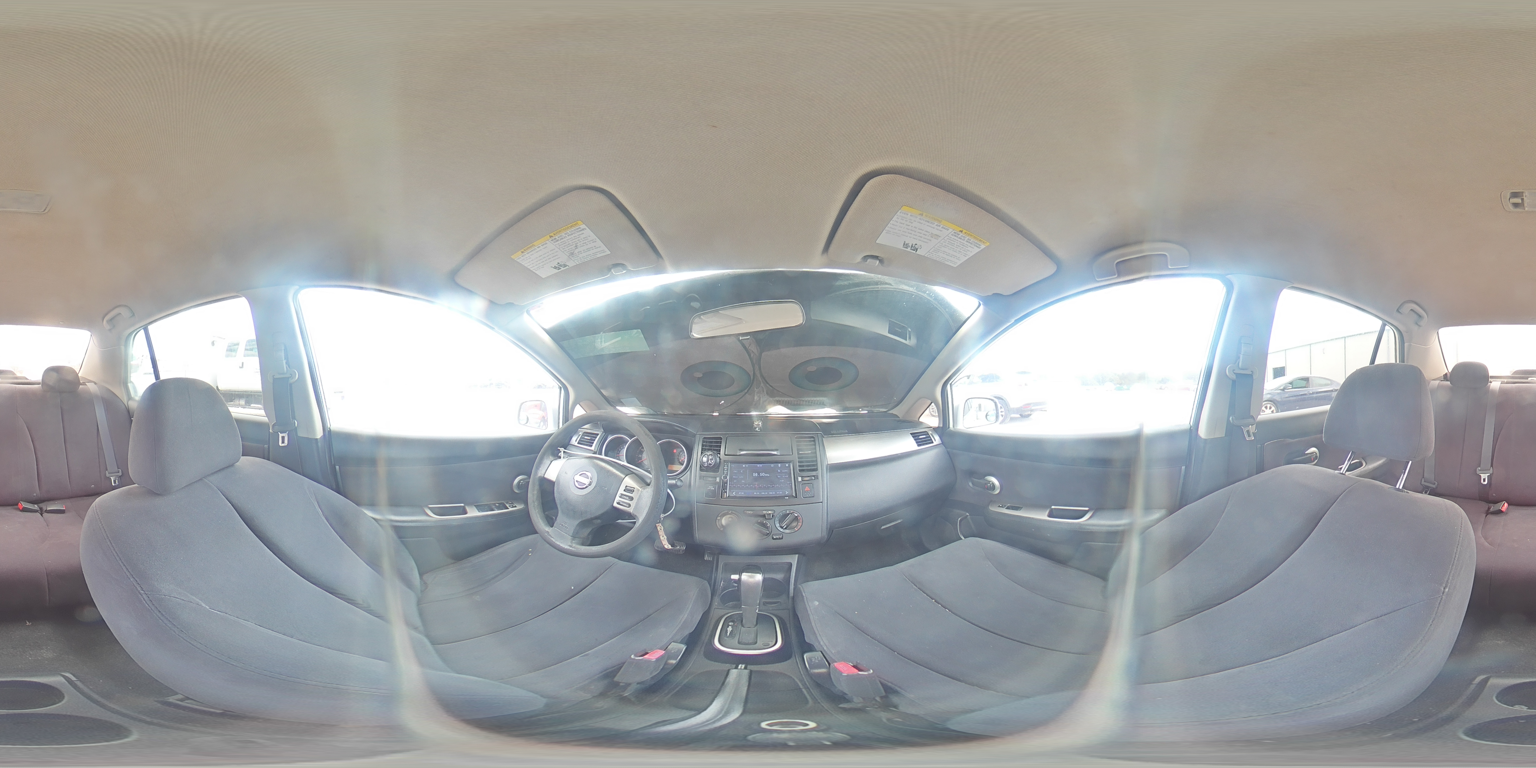 2008 Nissan Versa S VIN: 3N1BC11E58L392832 Lot: 64420364