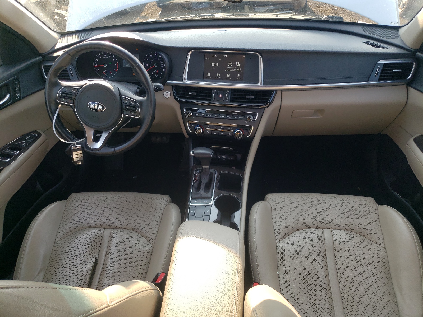 5XXGU4L34HG159646 2017 Kia Optima Ex