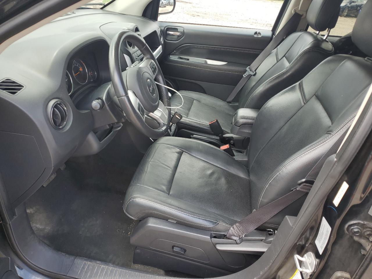 2016 Jeep Compass Latitude VIN: 1C4NJDEB9GD799784 Lot: 62344374