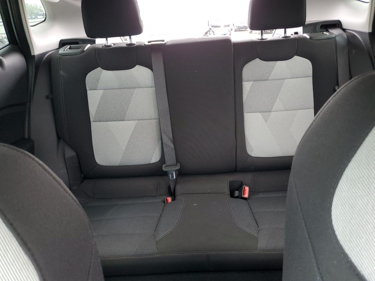 2024 Chevrolet Trax Ls VIN: KL77LFE28RC194322 Lot: 65292034