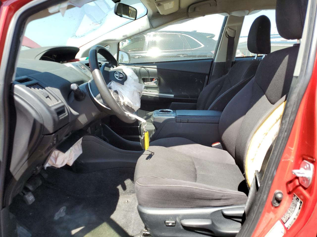 2017 Toyota Prius V VIN: JTDZN3EU0HJ070397 Lot: 65408574