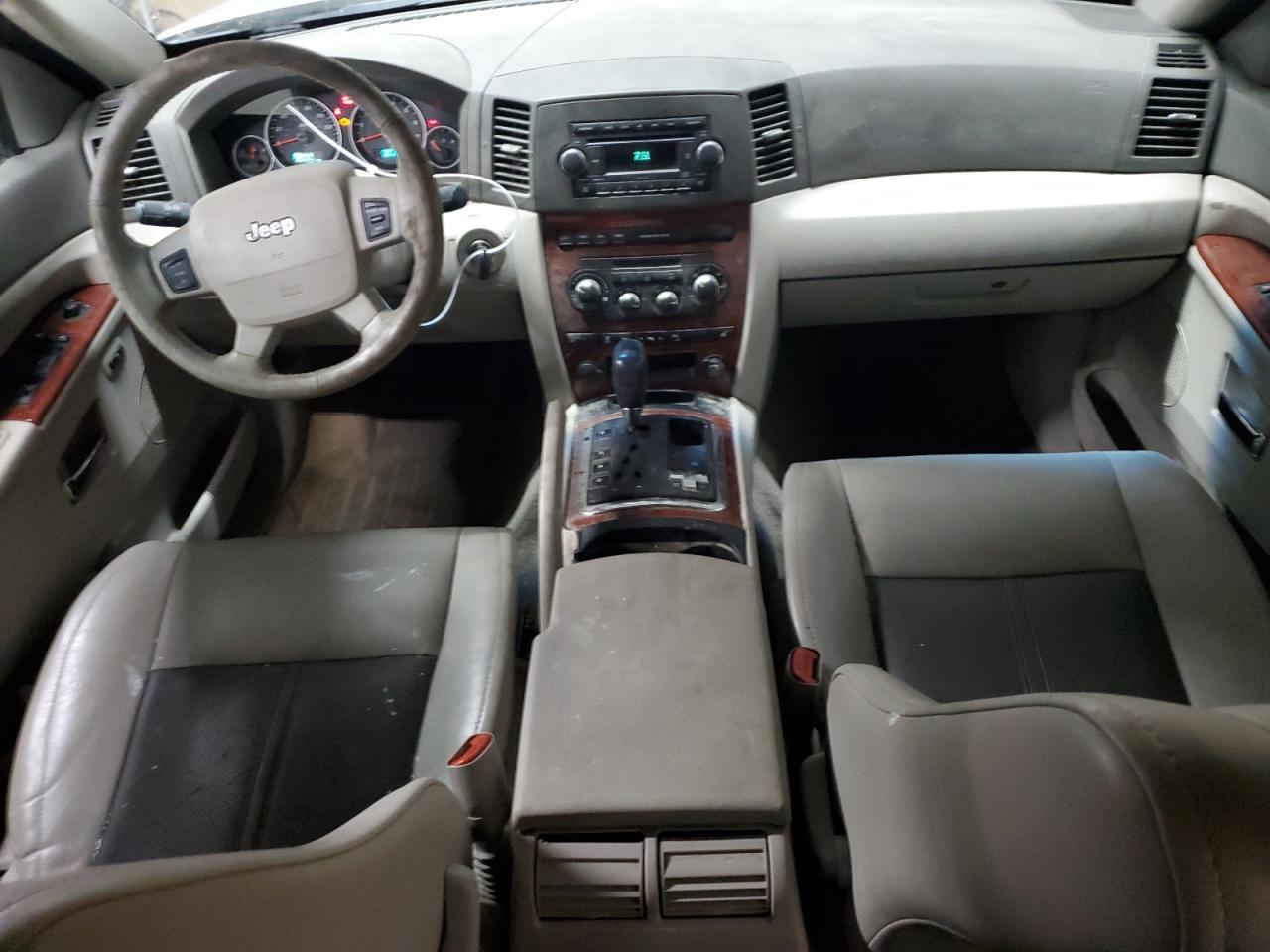 2005 Jeep Grand Cherokee Limited VIN: 1J4HR58N75C528429 Lot: 63798524