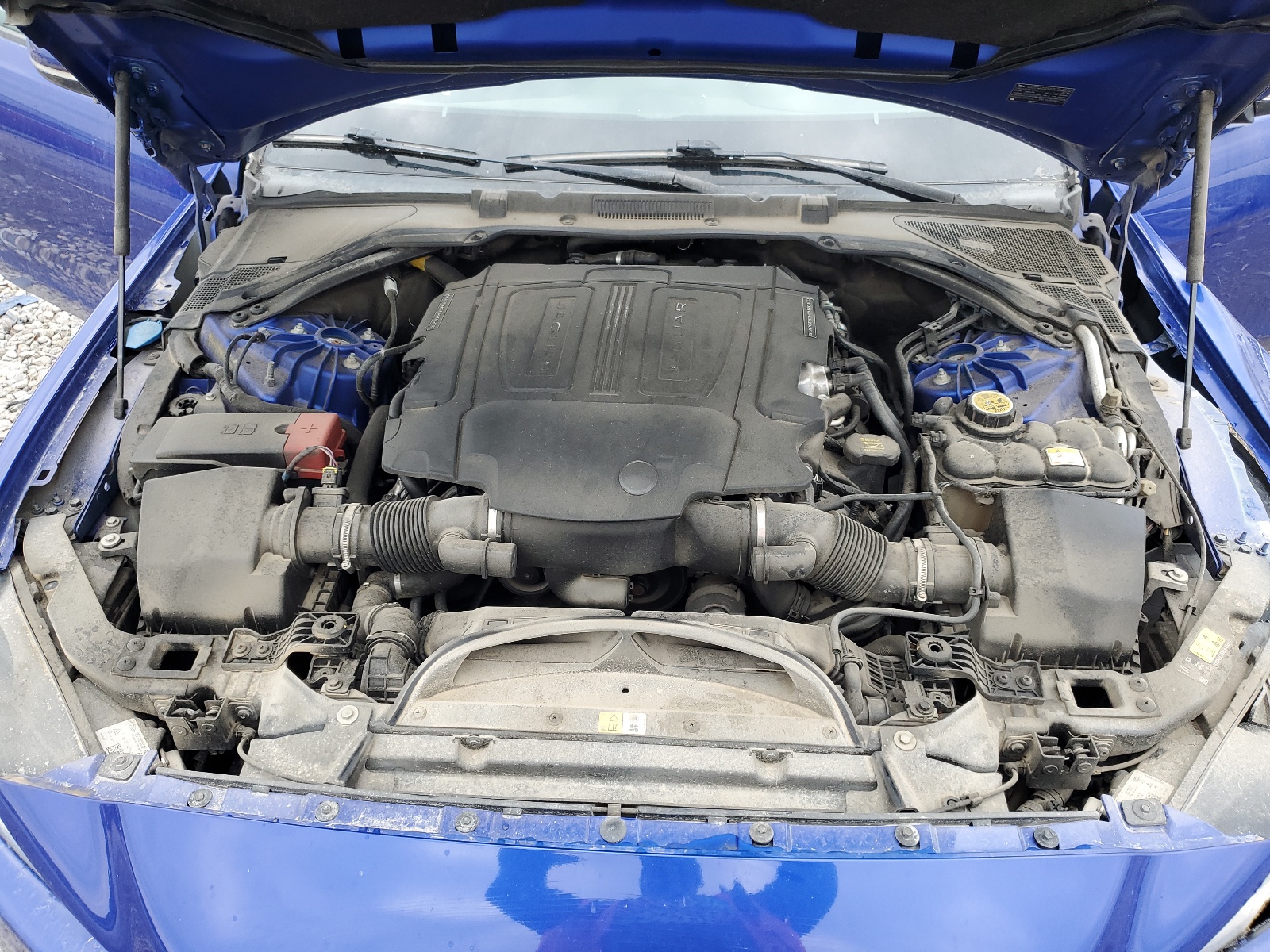 SAJAD4BV0HA967188 2017 Jaguar Xe Premium