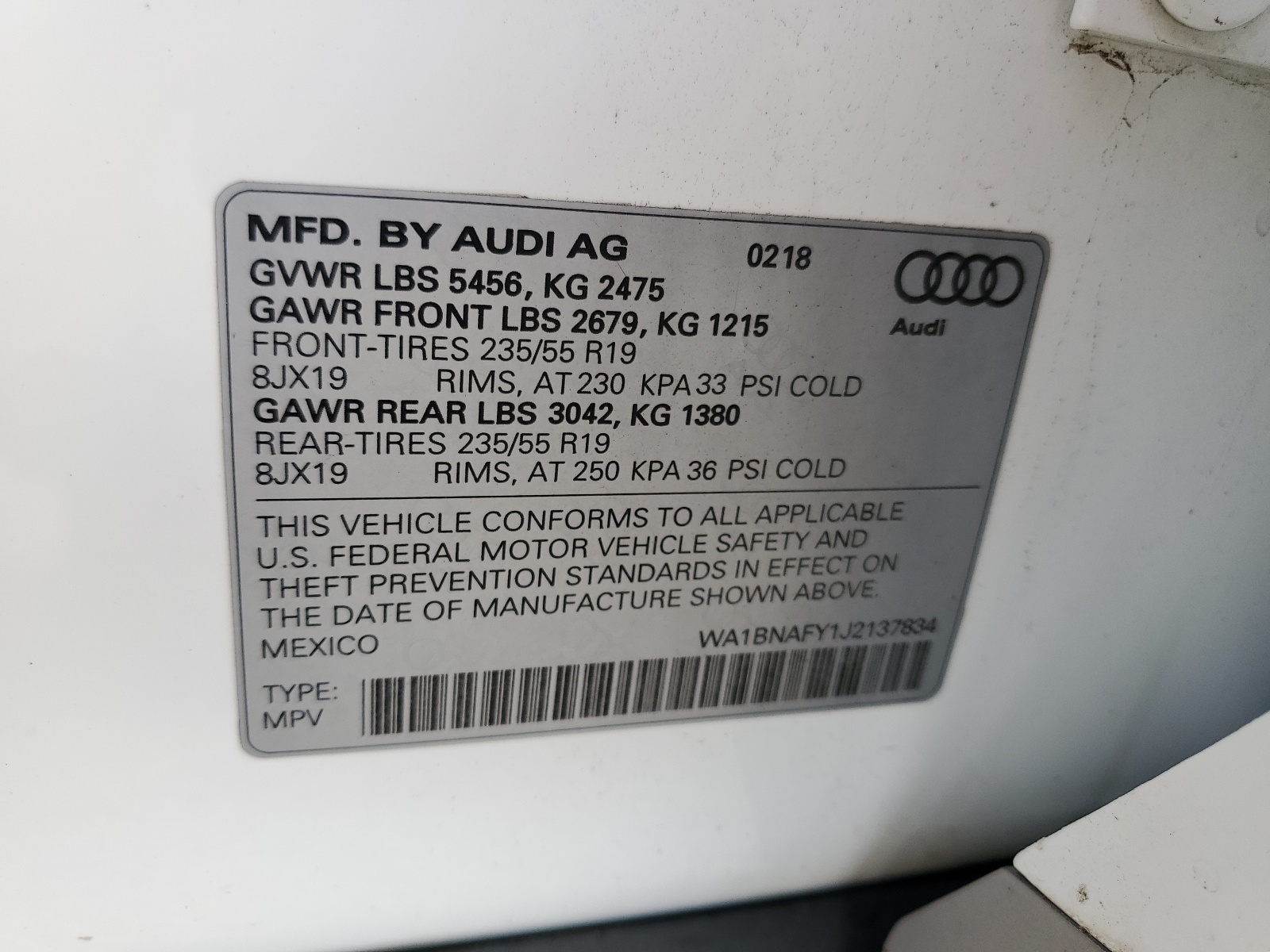 WA1BNAFY1J2137834 2018 Audi Q5 Premium Plus