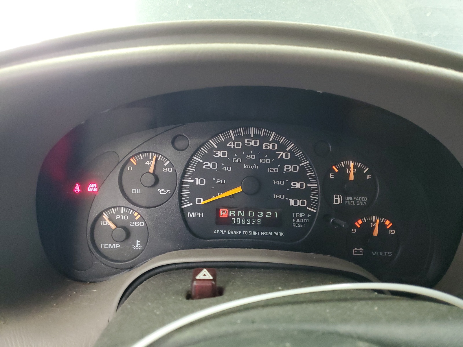 1GNEL19W9YB151341 2000 Chevrolet Astro