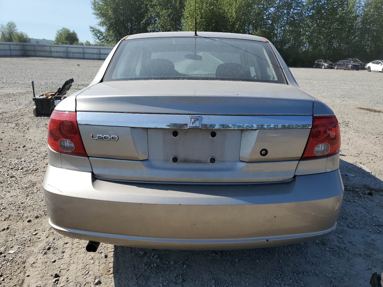 1G8JU54F43Y521694 2003 Saturn L200