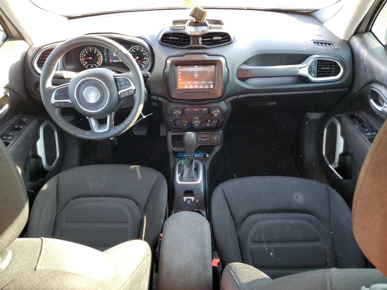 ZACNJABB9KPK90627 2019 Jeep Renegade Latitude