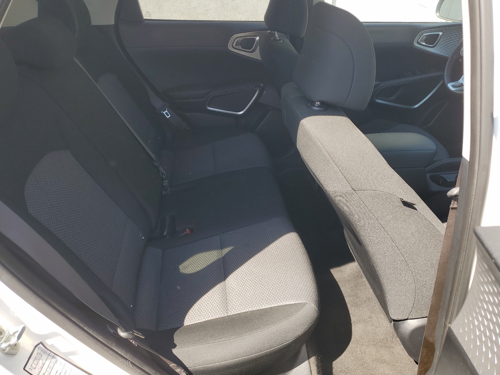 KNDJ23AU0N7815041 2022 Kia Soul Lx