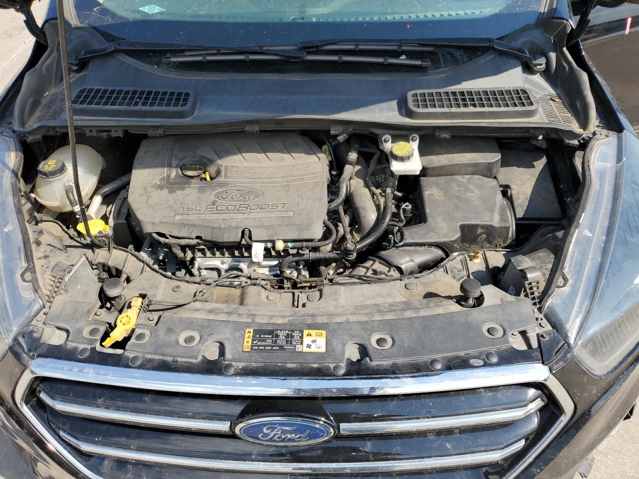 1FMCU9GD2JUC78242 2018 Ford Escape Se