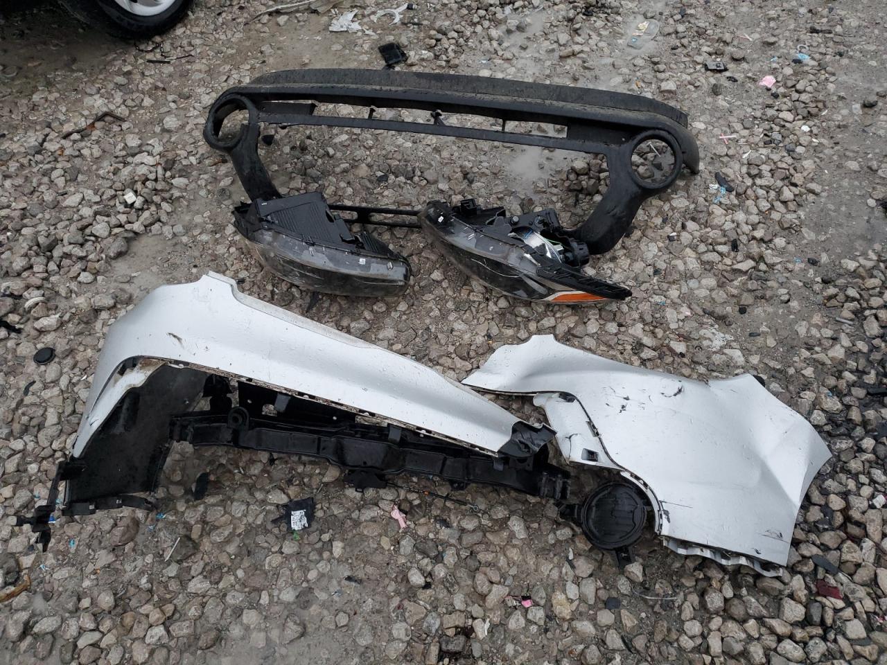 2016 Kia Soul VIN: KNDJN2A23G7832645 Lot: 63080464