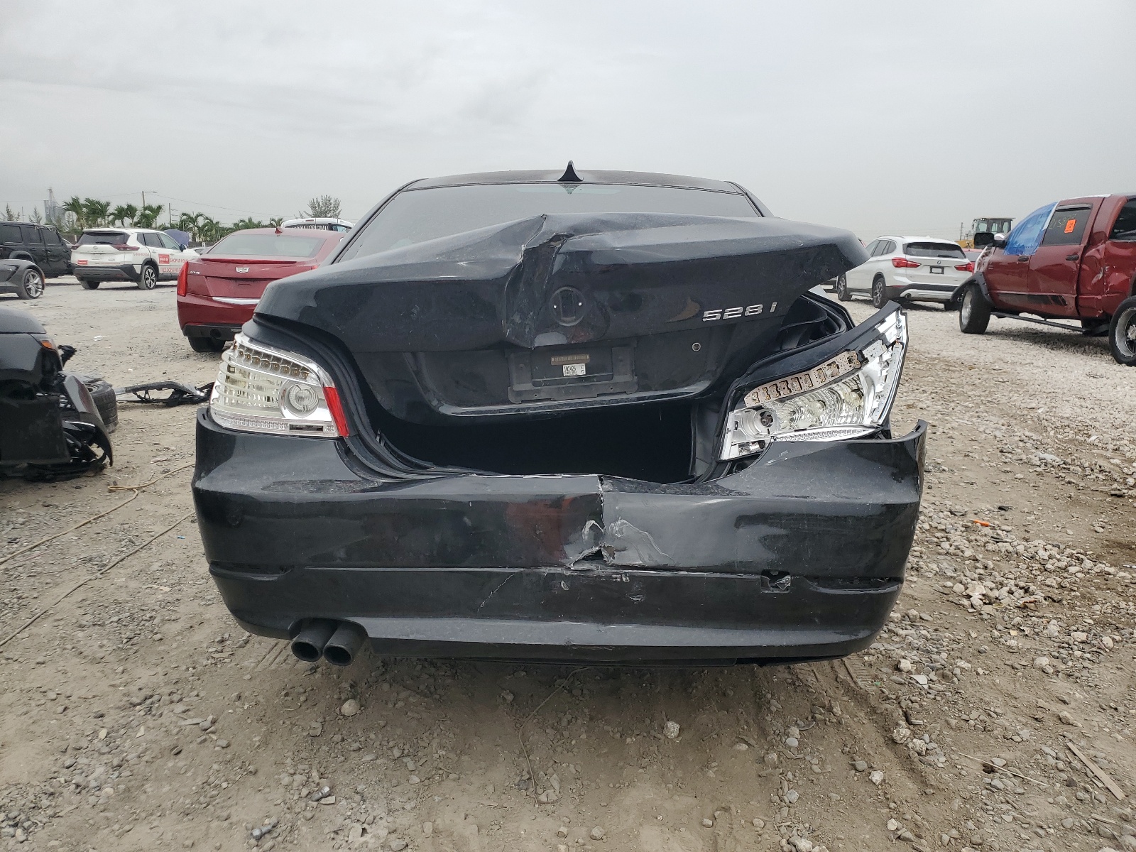 WBANU5C5XAC126894 2010 BMW 528 I