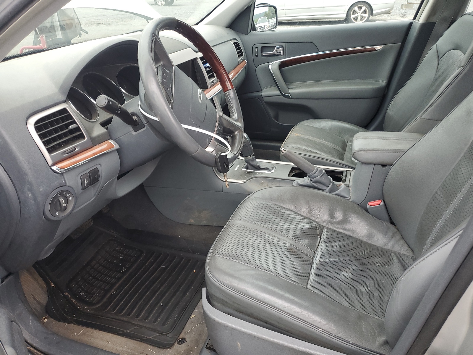 3LNHL2JC5AR623724 2010 Lincoln Mkz