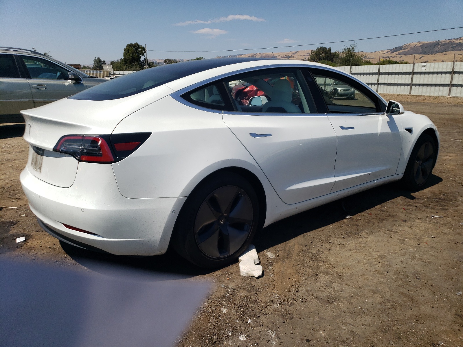 5YJ3E1EA0JF155463 2018 Tesla Model 3