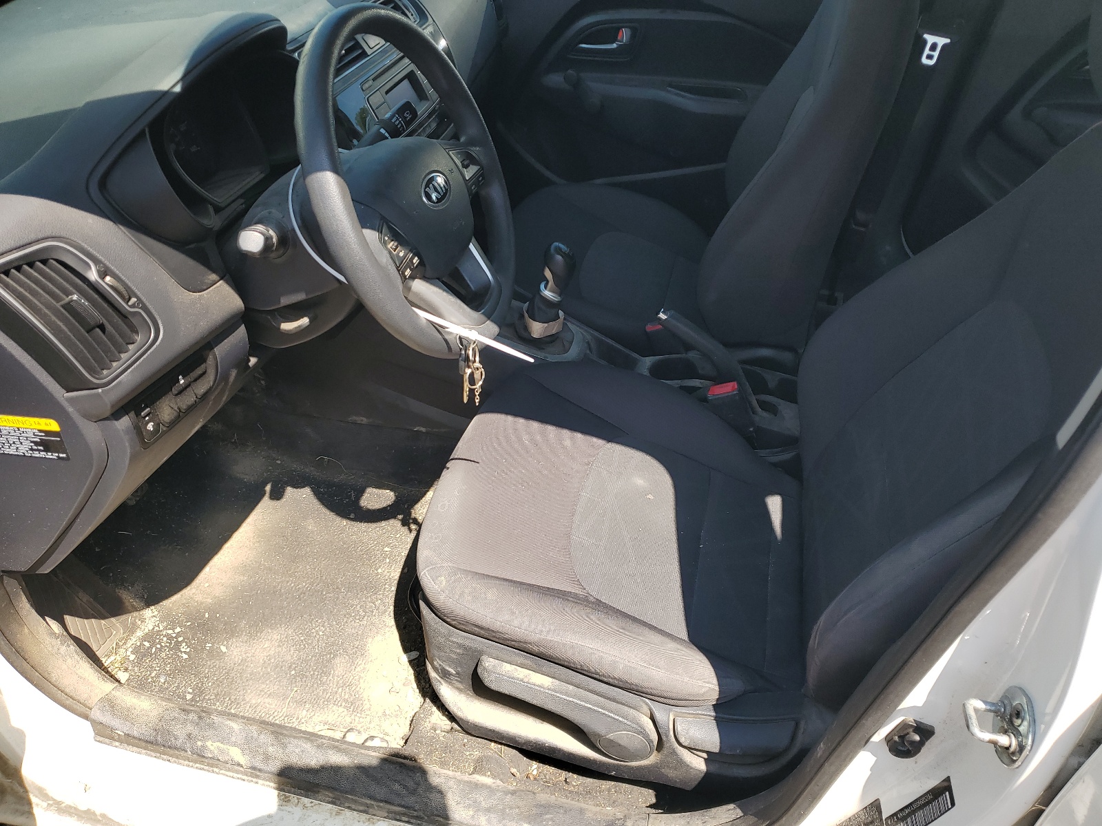 KNADM4A36G6685230 2016 Kia Rio Lx