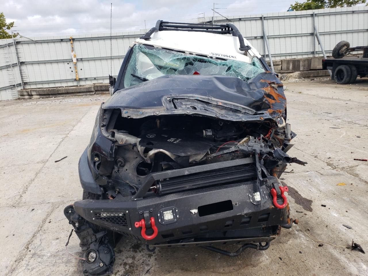 2007 Toyota FJ Cruiser - Image 5