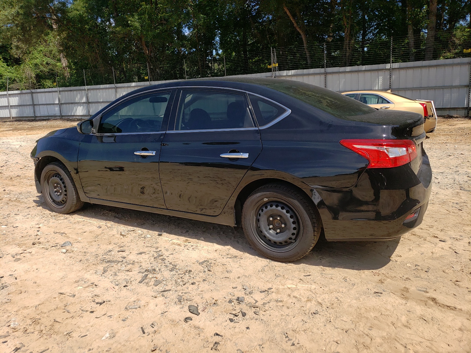 2019 Nissan Sentra S vin: 3N1AB7AP5KY342882