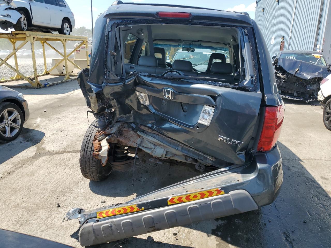 2004 Honda Pilot Exl VIN: 2HKYF185X4H500408 Lot: 63752084