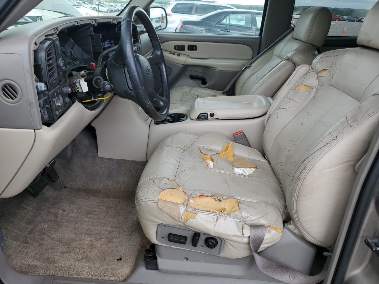 2002 Chevrolet Tahoe C1500 VIN: 1GNEC13Z52R190235 Lot: 64948364