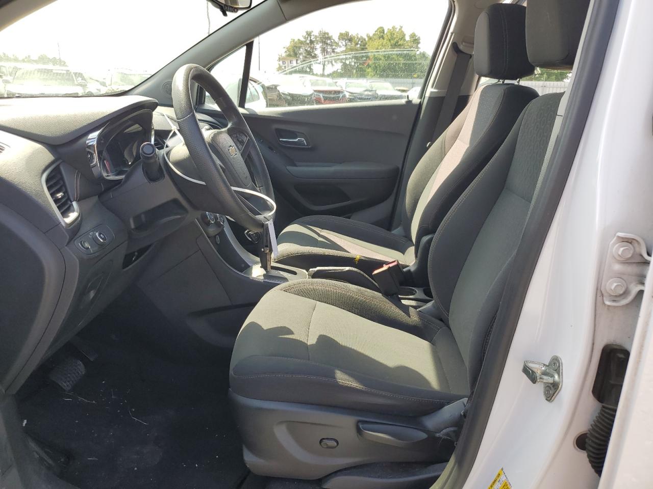 2017 Chevrolet Trax Ls VIN: 3GNCJKSB7HL205616 Lot: 63584684