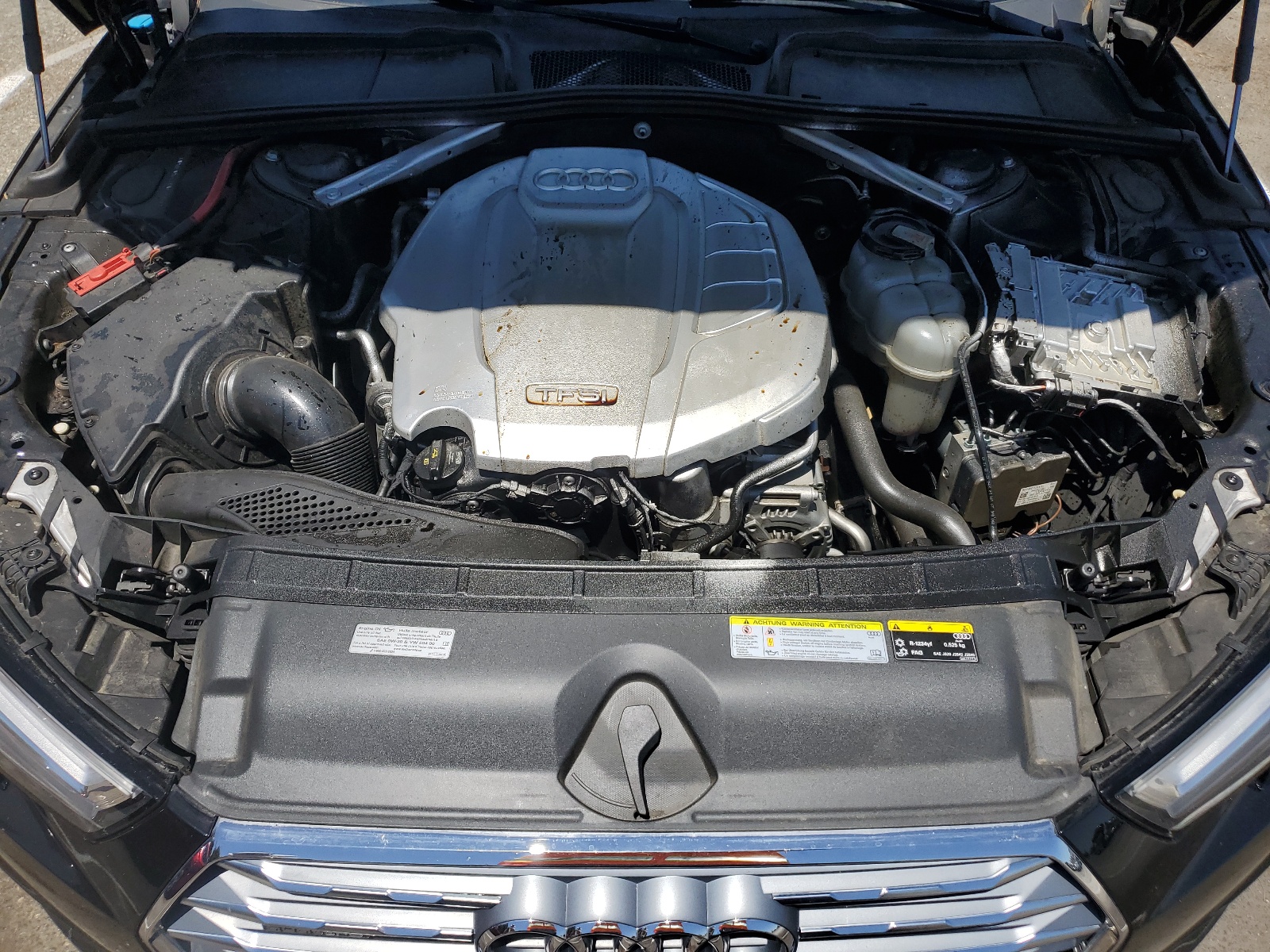 WAUENAF47KN019011 2019 Audi A4 Premium Plus