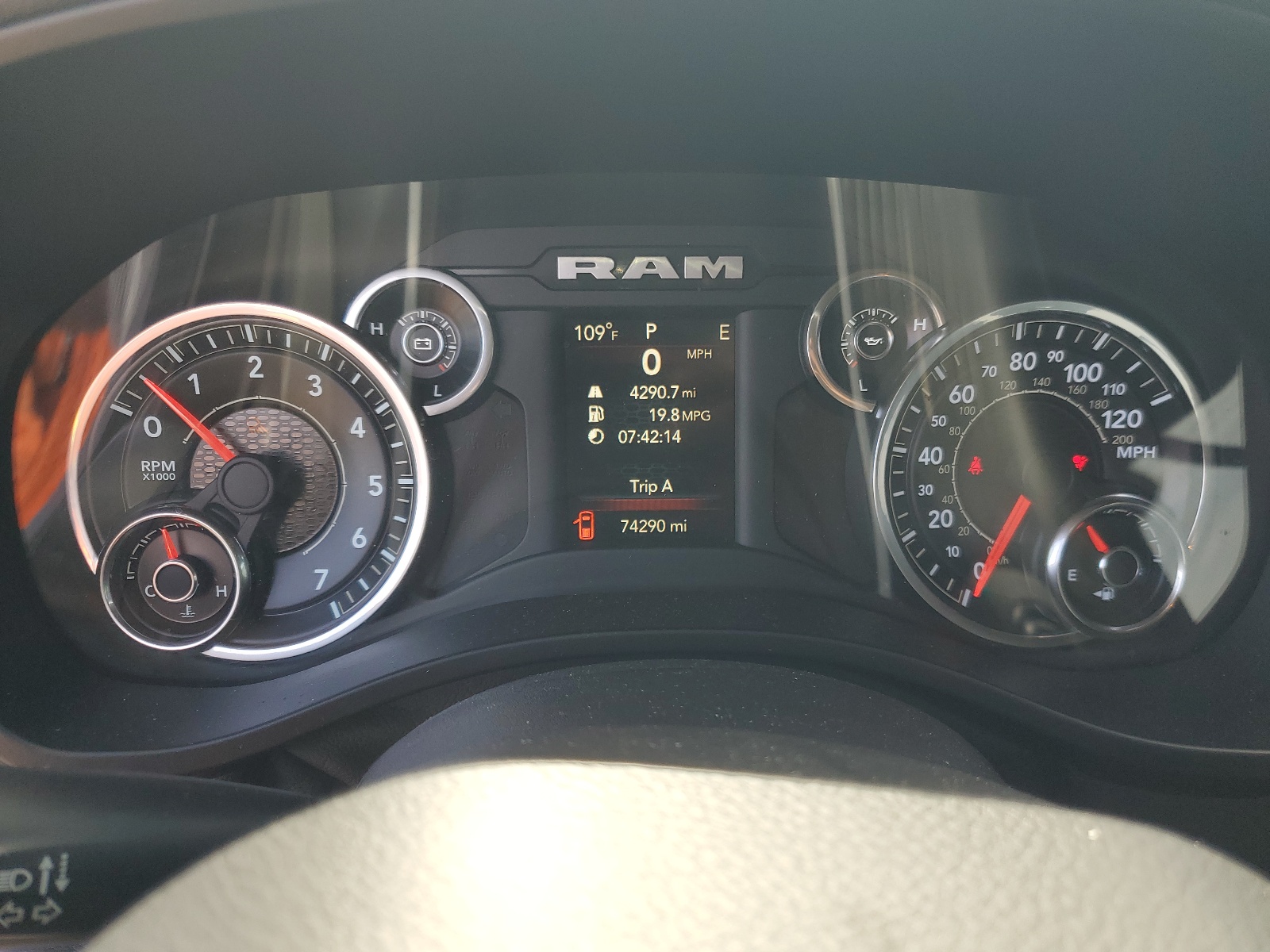 1C6RREBTXKN919826 2019 Ram 1500 Big Horn/Lone Star