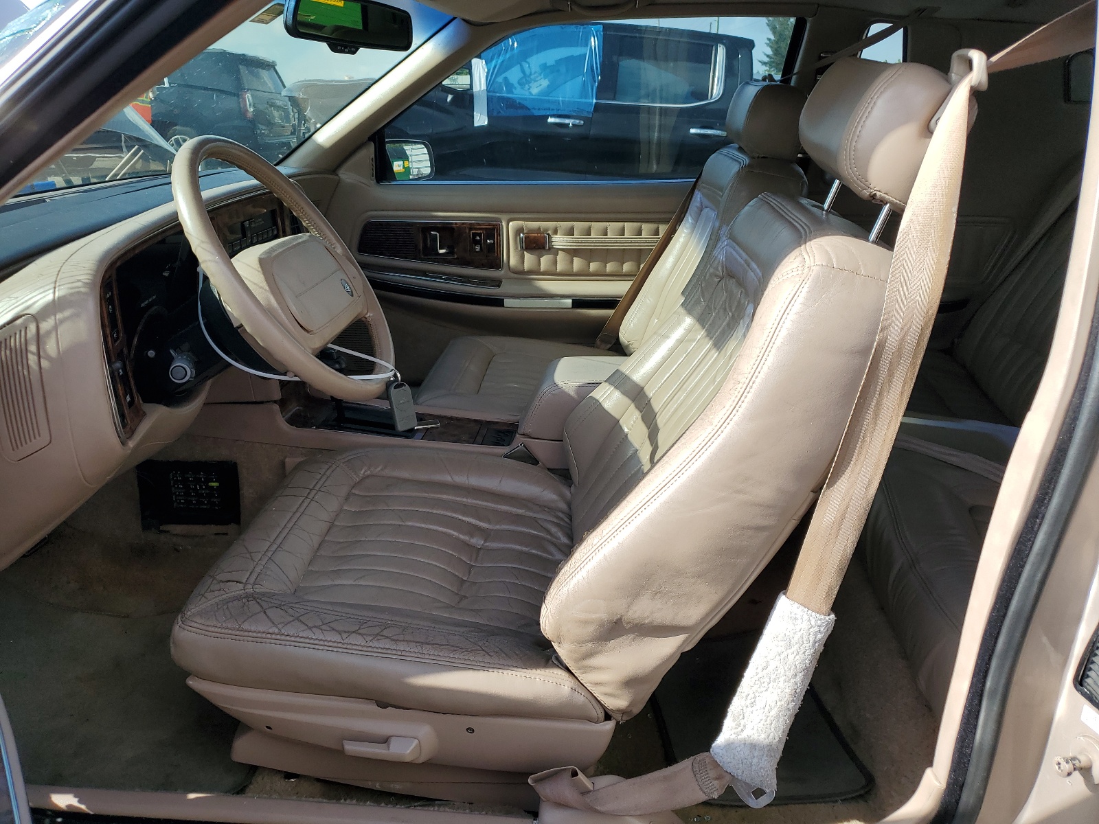 1G4EZ13C1LU416333 1990 Buick Riviera