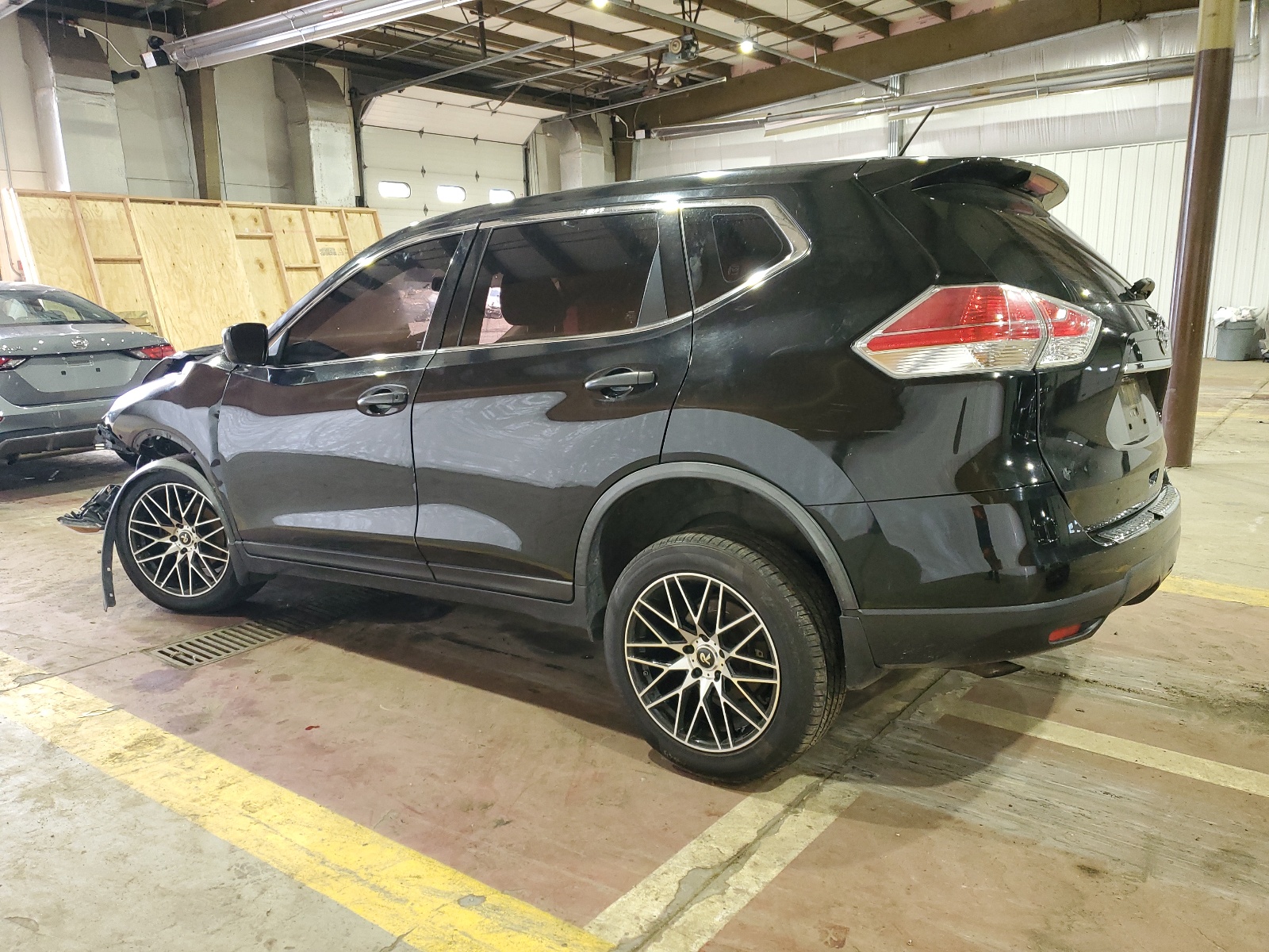 2016 Nissan Rogue S vin: JN8AT2MV8GW135106