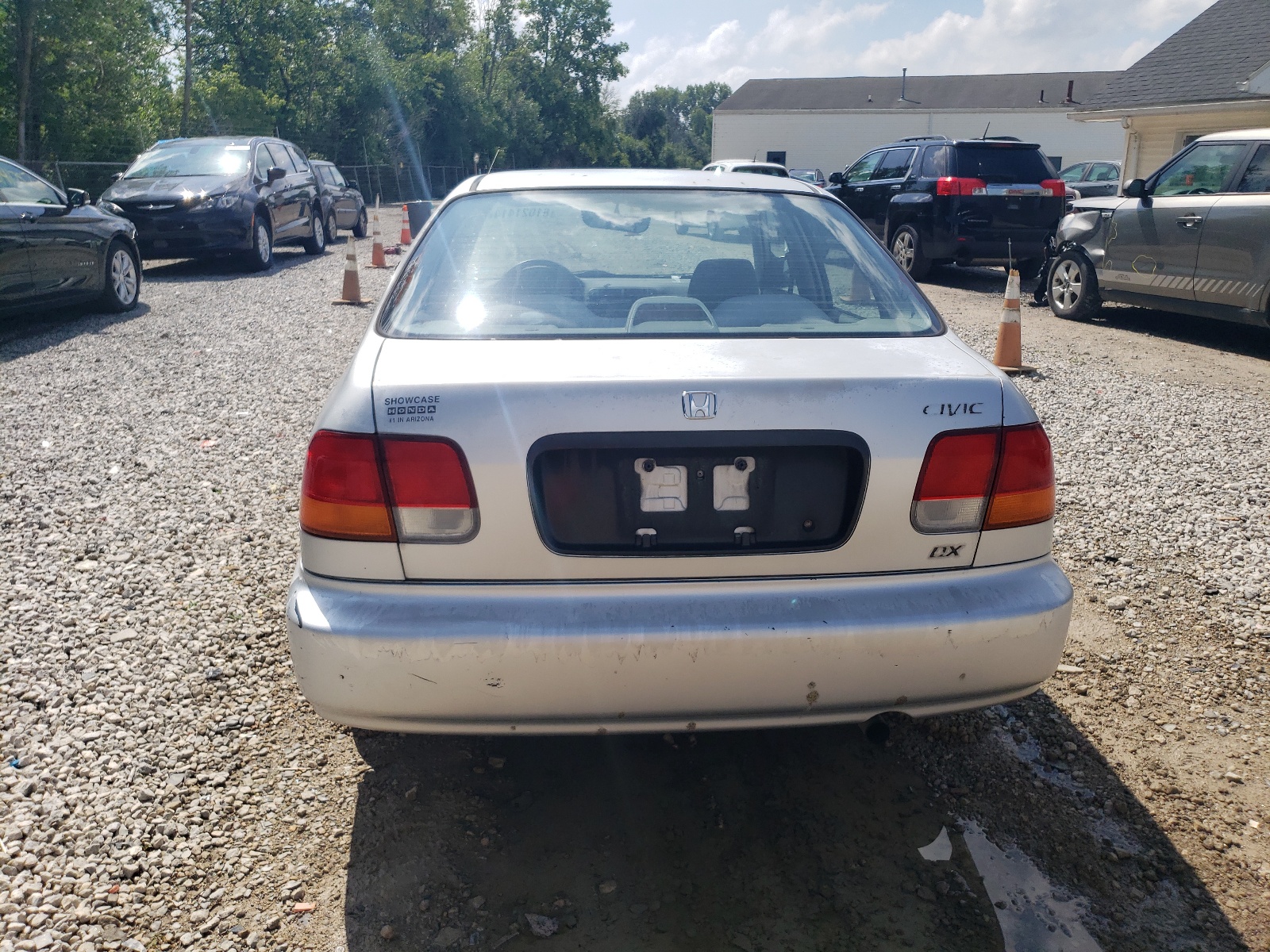 JHMEJ6626VS042004 1998 Honda Civic Dx