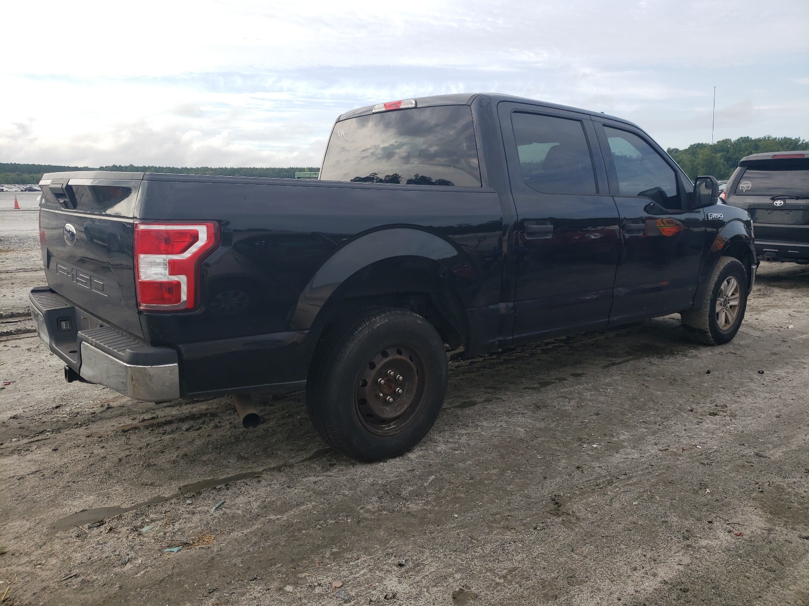 2019 Ford F150 Supercrew vin: 1FTEW1C59KKC40463