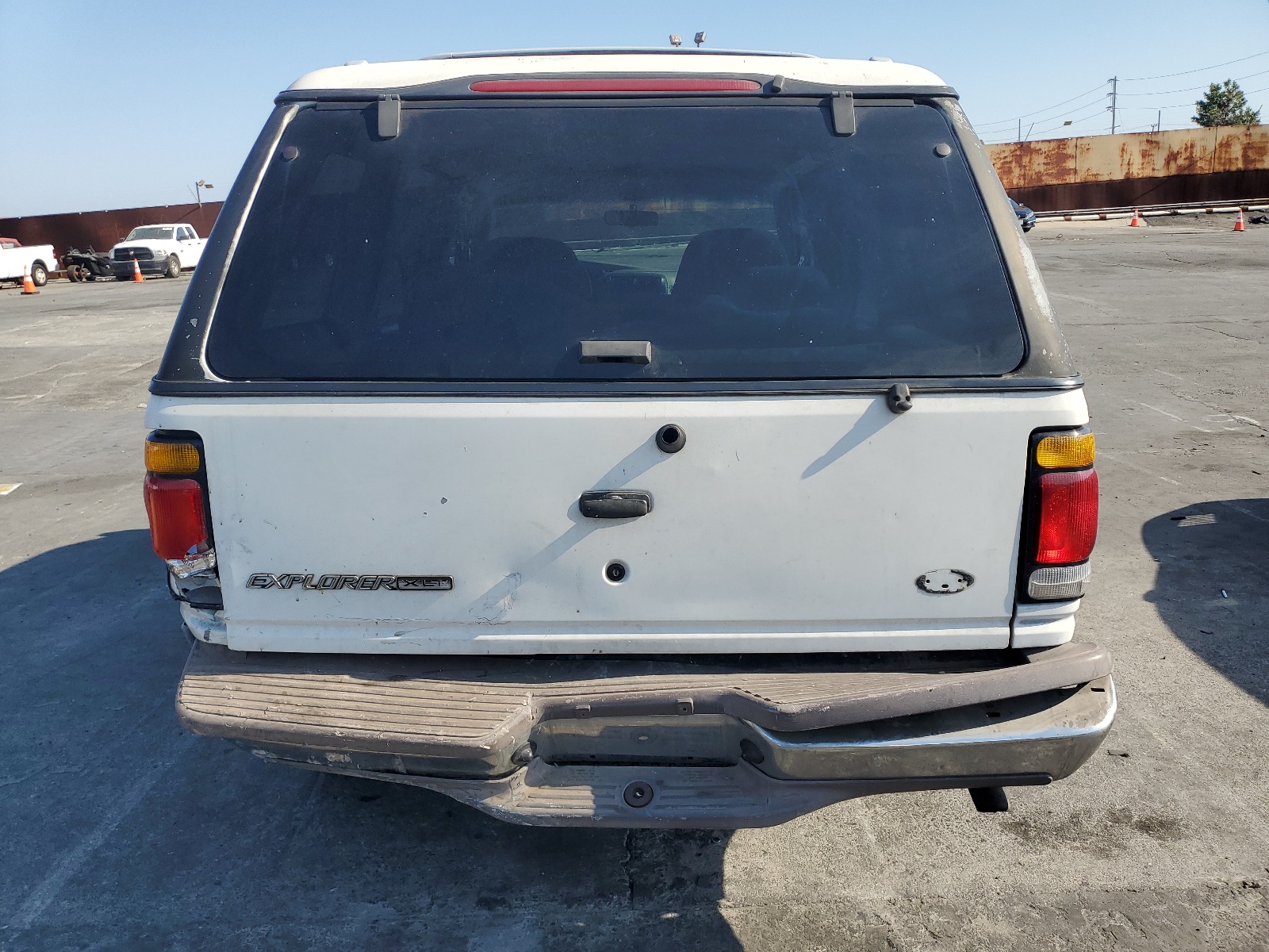 1FMDU32E6VZC04073 1997 Ford Explorer