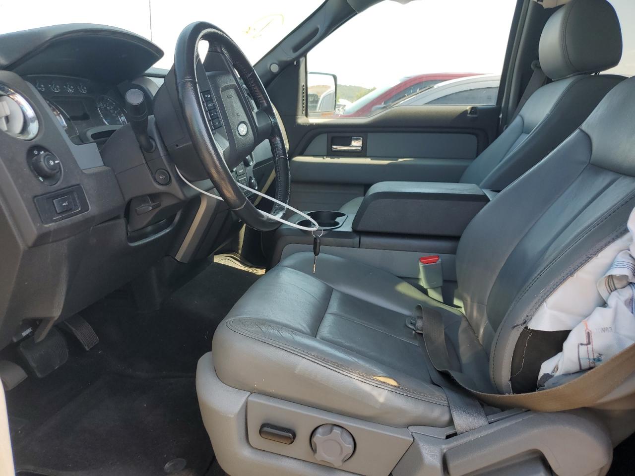2014 Ford F-150 - Image 7