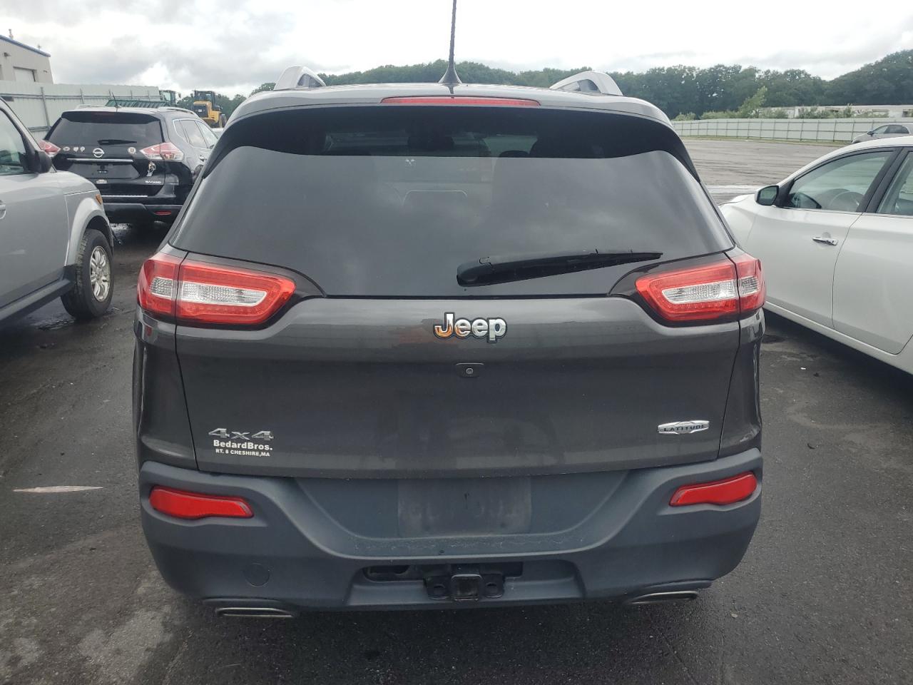 2018 Jeep Cherokee Latitude Plus VIN: 1C4PJMLX2JD529732 Lot: 62802484