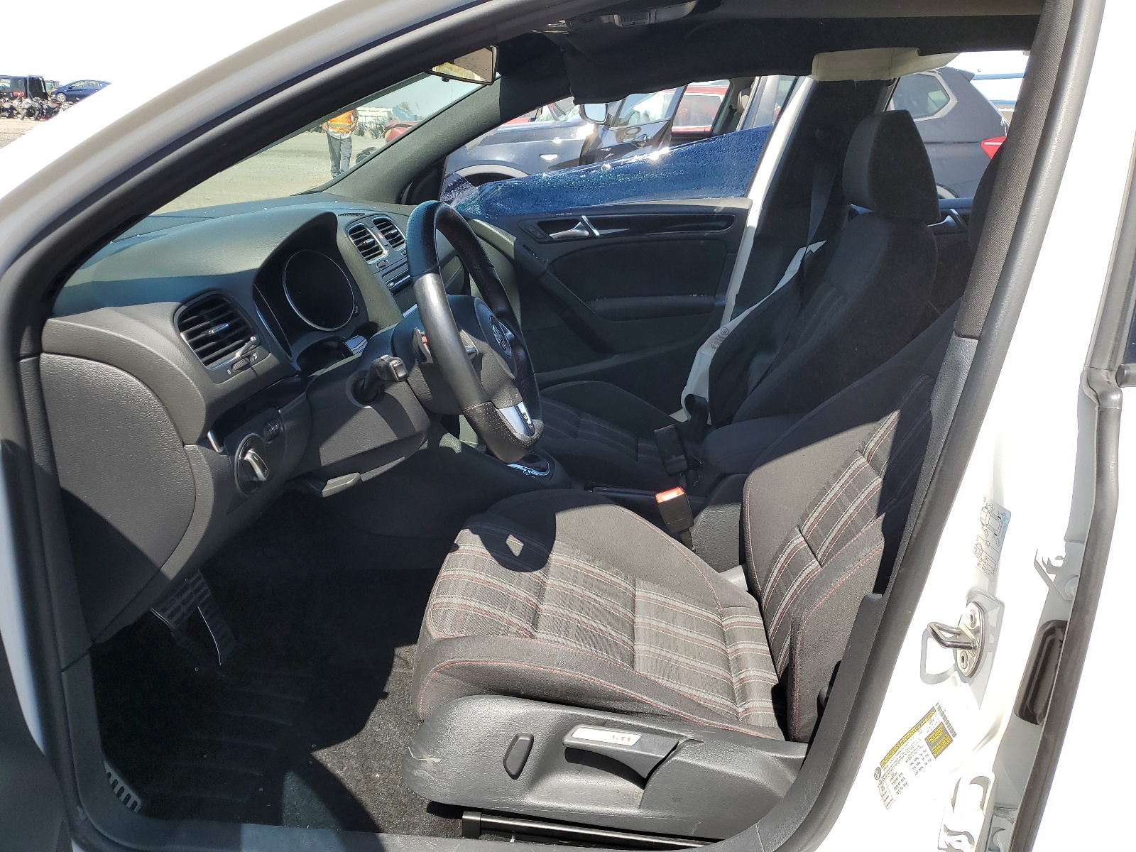 WVWHD7AJ4CW283334 2012 Volkswagen Gti